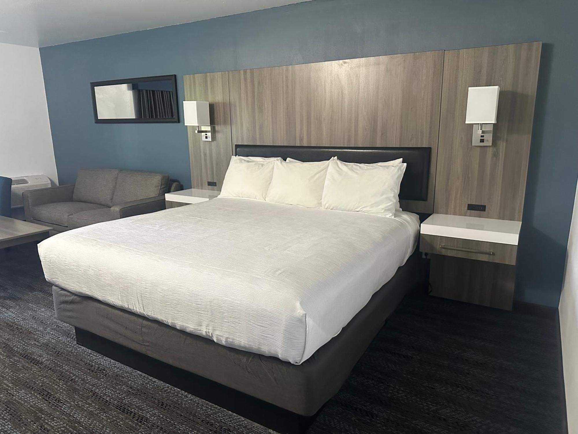Oyster Bay Inn & Suites Bremerton Extérieur photo