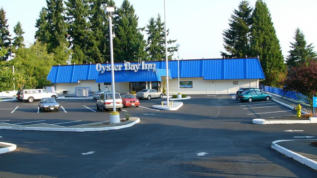 Oyster Bay Inn & Suites Bremerton Extérieur photo